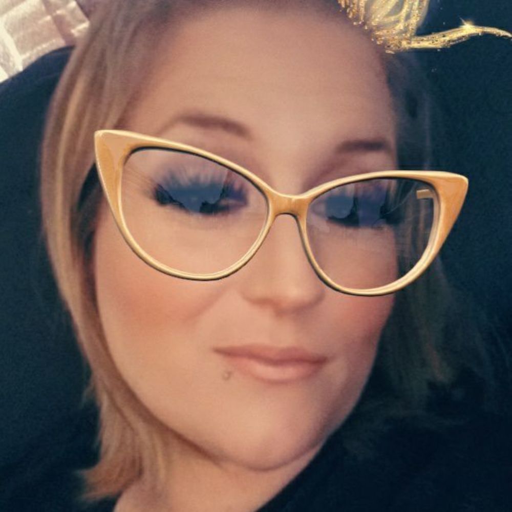 Meet your Posher, Stacie